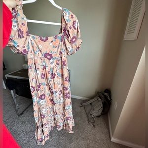 Puff sleeve floral maxi dress